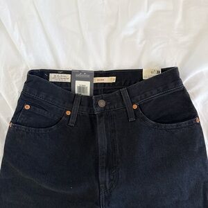 Black levis dad jeans